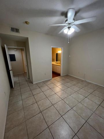 9310 LAKE CHASE ISLAND WAY 9310, Tampa, FL 33626