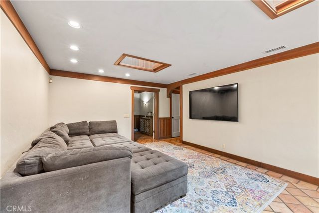 2293 Bonnie Brae, Claremont, CA 91711