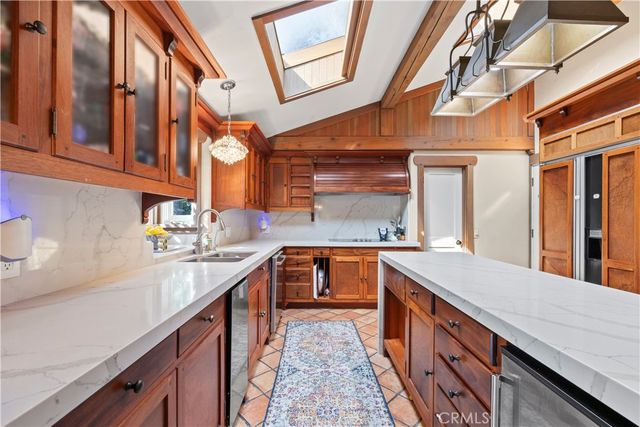 2293 Bonnie Brae, Claremont, CA 91711