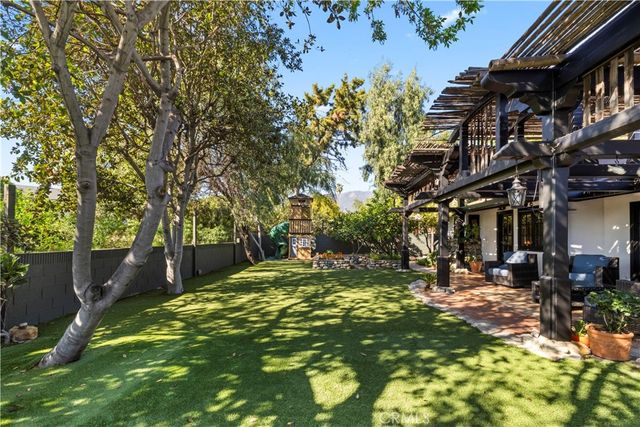 2293 Bonnie Brae, Claremont, CA 91711