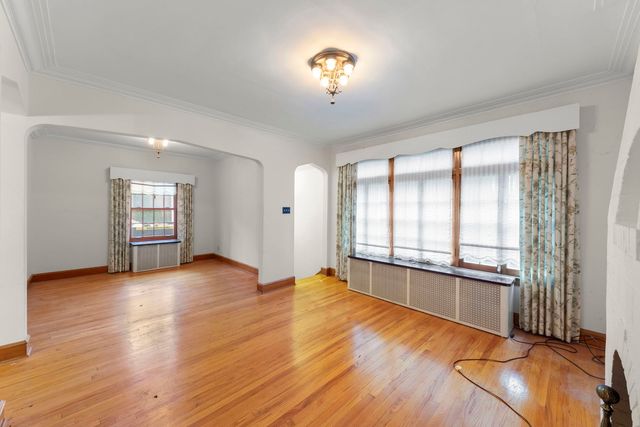 421 W Alexander Boulevard, Elmhurst, IL 60126