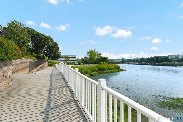 142 East Avenue A305, Norwalk, CT 06851