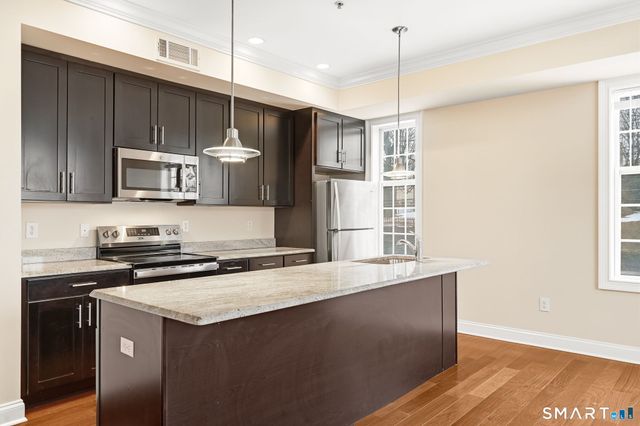 142 East Avenue A305, Norwalk, CT 06851