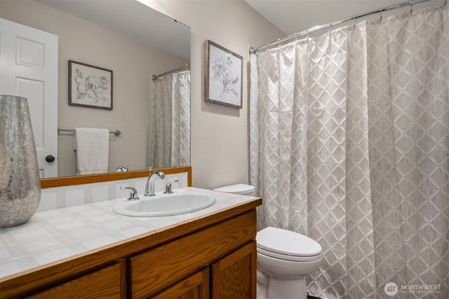 2231 Sahalee Drive E, Sammamish, WA 98074