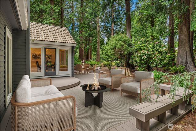 2231 Sahalee Drive E, Sammamish, WA 98074