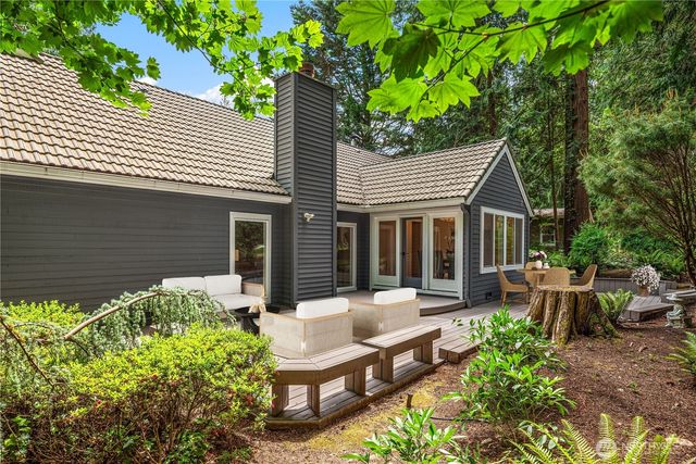2231 Sahalee Drive E, Sammamish, WA 98074