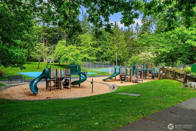 2231 Sahalee Drive E, Sammamish, WA 98074