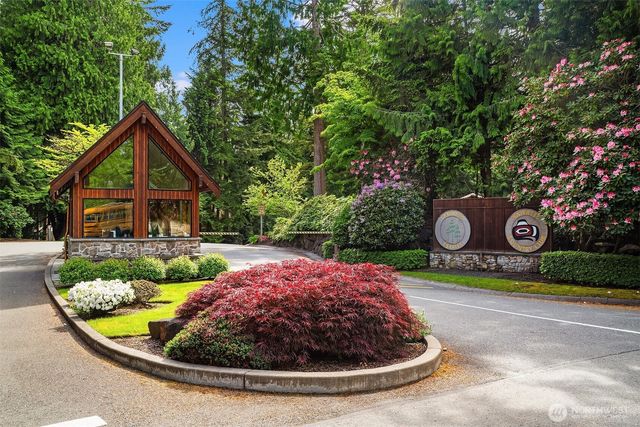 2231 Sahalee Drive E, Sammamish, WA 98074