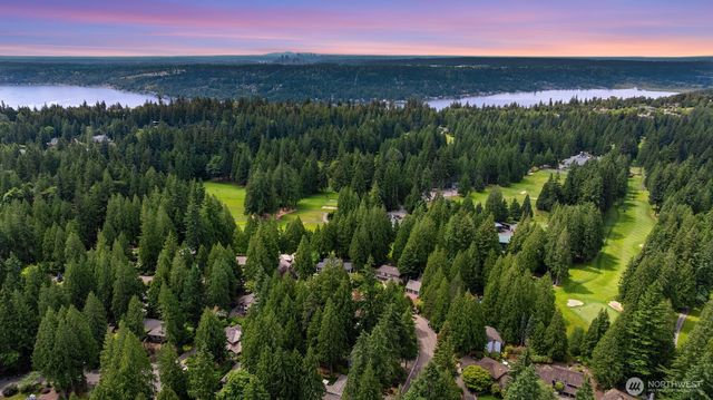 2231 Sahalee Drive E, Sammamish, WA 98074