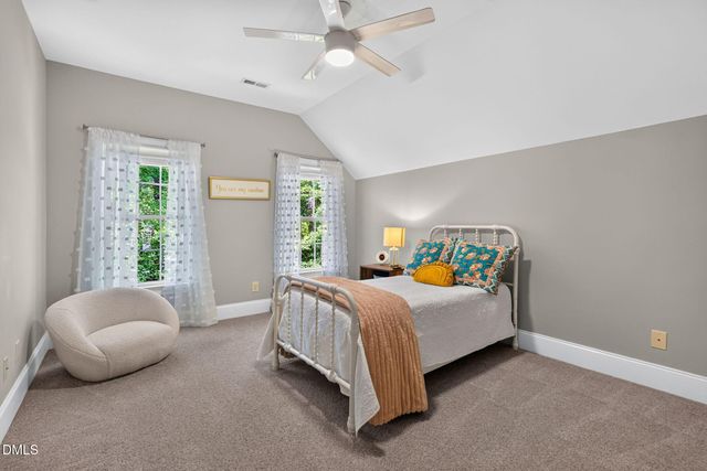 242 Henrys Ridge Road, Pittsboro, NC 27312