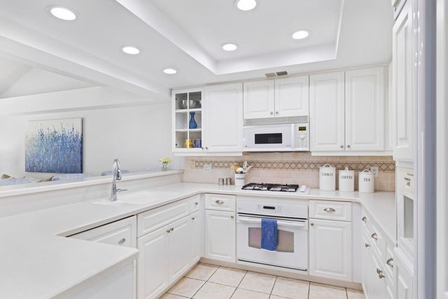 77704 Woodhaven Drive N, Palm Desert, CA 92211