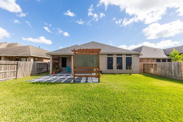 3426 Smart Sands Ln, Fulshear, TX 77441