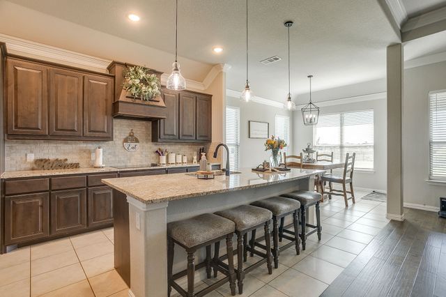7825 Sagebrush Lane, Godley, TX 76044