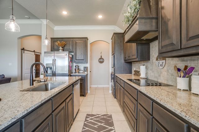 7825 Sagebrush Lane, Godley, TX 76044