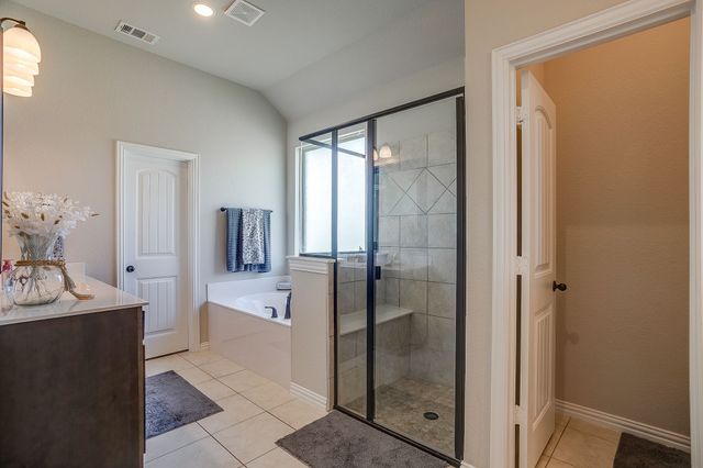 7825 Sagebrush Lane, Godley, TX 76044