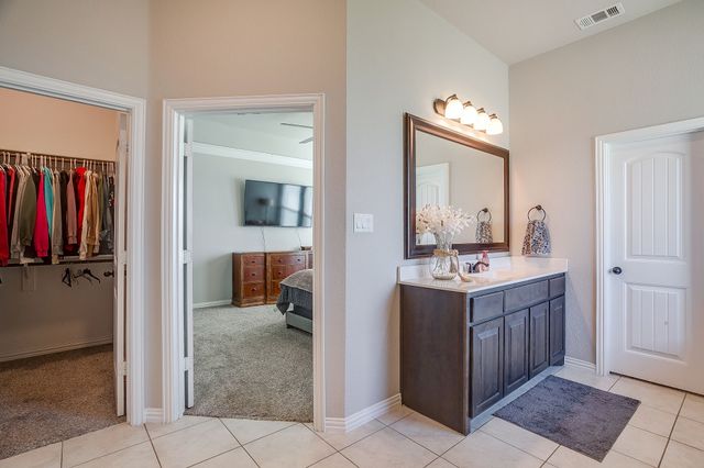 7825 Sagebrush Lane, Godley, TX 76044