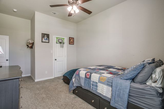 7825 Sagebrush Lane, Godley, TX 76044