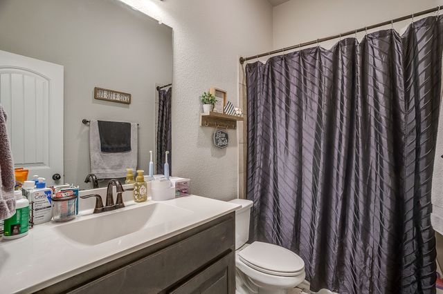 7825 Sagebrush Lane, Godley, TX 76044