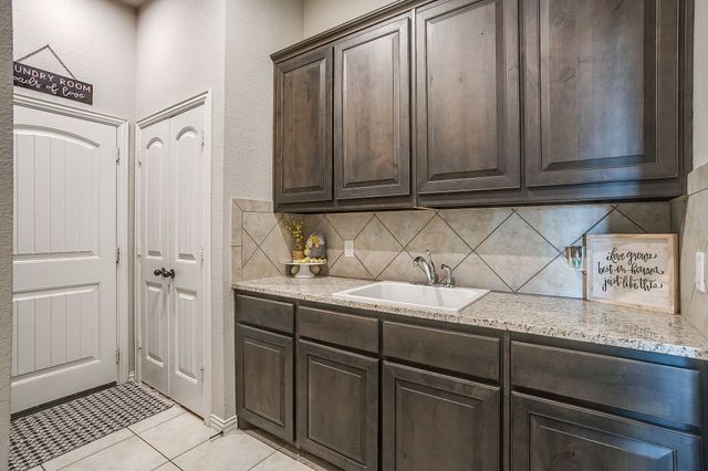 7825 Sagebrush Lane, Godley, TX 76044