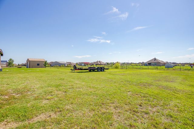 7825 Sagebrush Lane, Godley, TX 76044