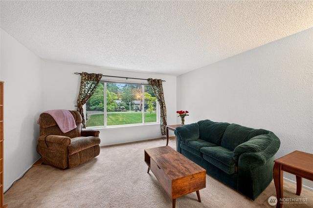 8211 189th Avenue E, Bonney Lake, WA 98391