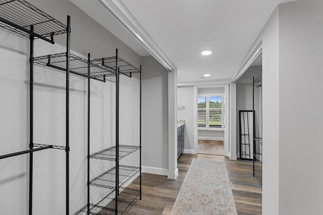 2435 Presidential Way G, West Palm Beach, FL 33401