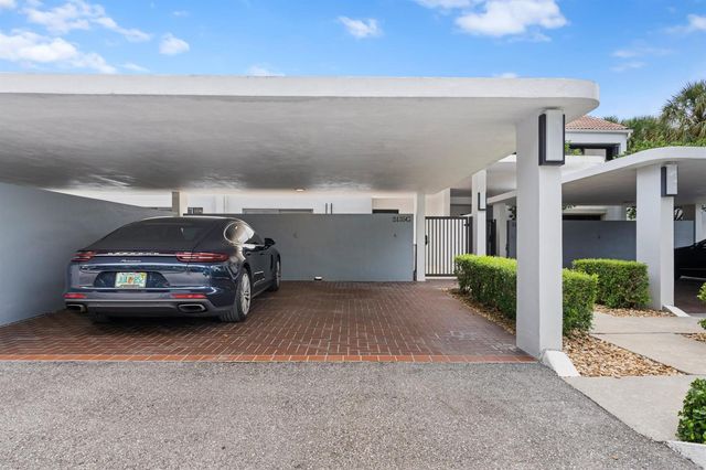 2435 Presidential Way G, West Palm Beach, FL 33401