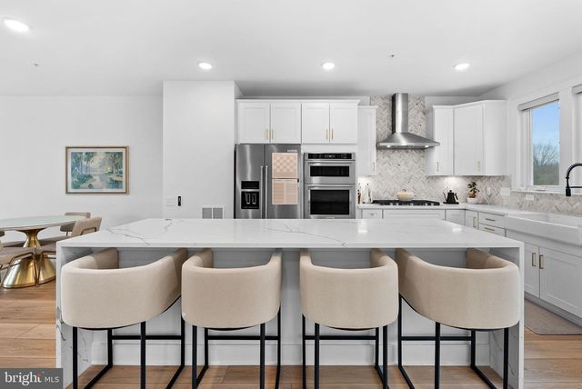 19738 PEACH FLOWER TER, Ashburn, VA 20147