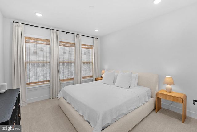 19738 PEACH FLOWER TER, Ashburn, VA 20147