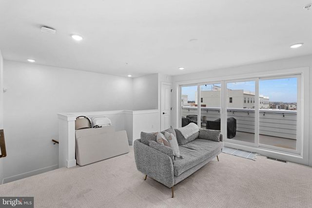 19738 PEACH FLOWER TER, Ashburn, VA 20147