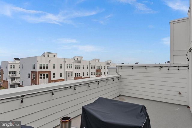 19738 PEACH FLOWER TER, Ashburn, VA 20147