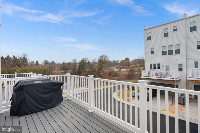 19738 PEACH FLOWER TER, Ashburn, VA 20147