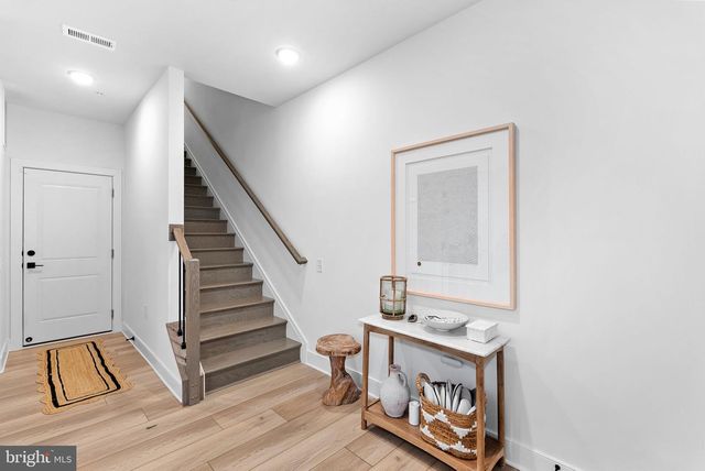 19738 PEACH FLOWER TER, Ashburn, VA 20147