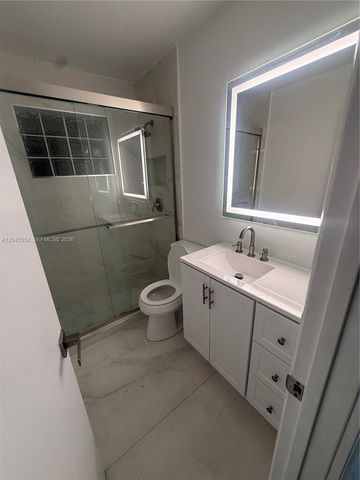 8720 NW 11th St, Pembroke Pines, FL 33024