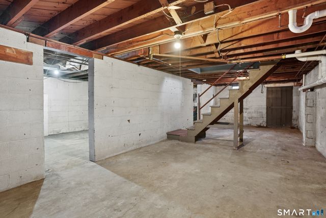 56 Beaver Brook Road, Danbury, CT 06810