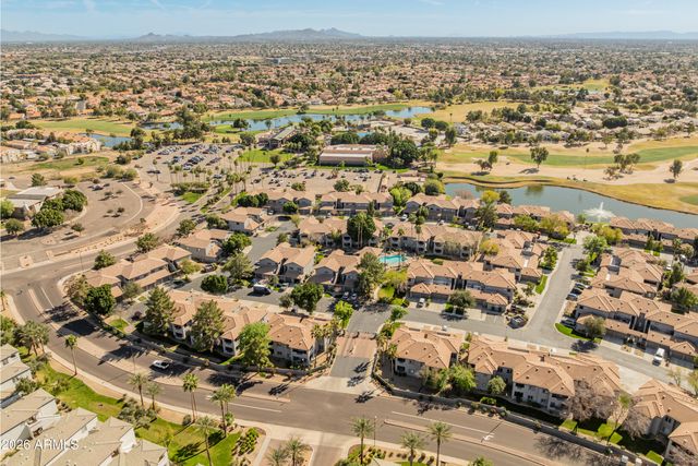 7401 W ARROWHEAD CLUBHOUSE Drive 2040, Glendale, AZ 85308