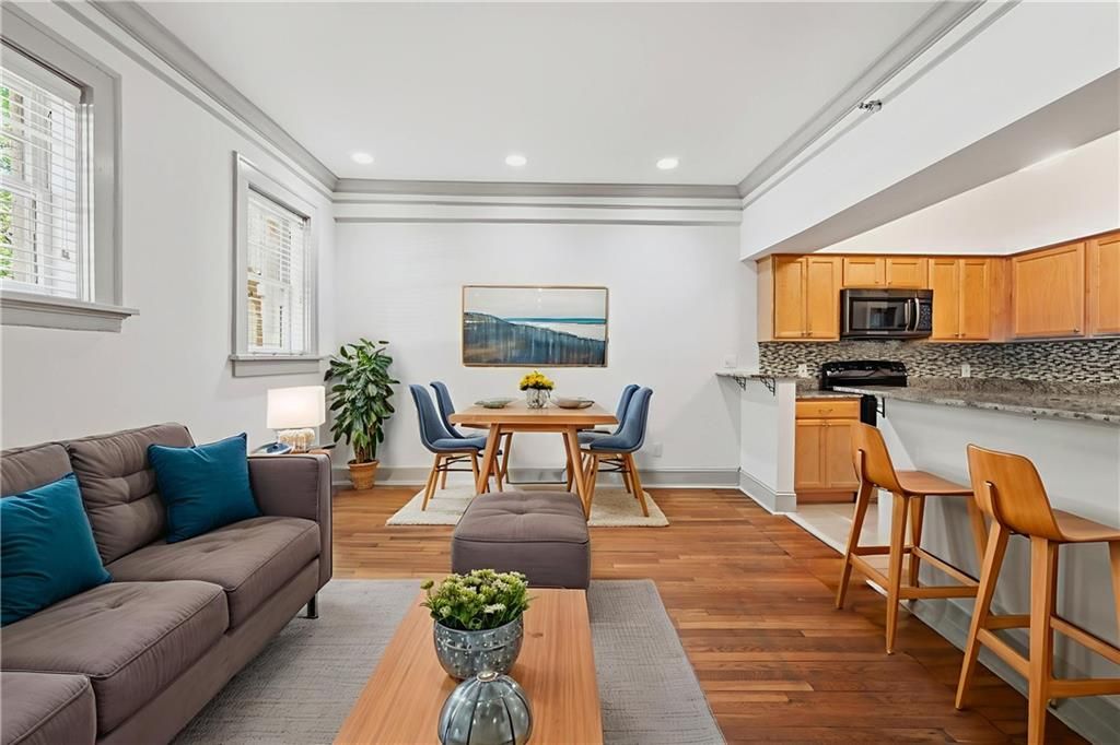 2855 Peachtree NE Road 110, Atlanta, GA 30305