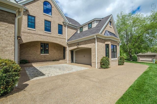 3 Medalist Ct, Brentwood, TN 37027