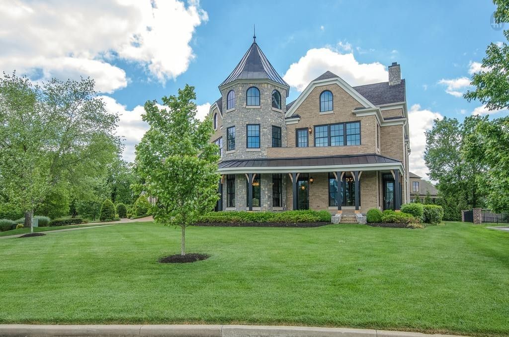 3 Medalist Ct, Brentwood, TN 37027
