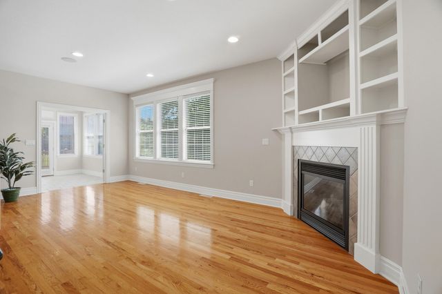 4905 INNSBRUCK WAY, Columbia, MO 65203