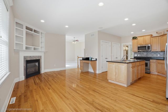 4905 INNSBRUCK WAY, Columbia, MO 65203