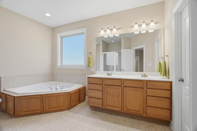 4905 INNSBRUCK WAY, Columbia, MO 65203