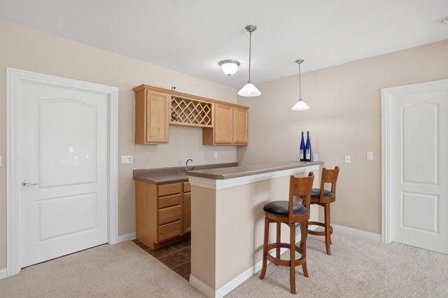 4905 INNSBRUCK WAY, Columbia, MO 65203