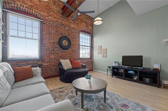 801 W Mcgee Street 20, Greensboro, NC 27401