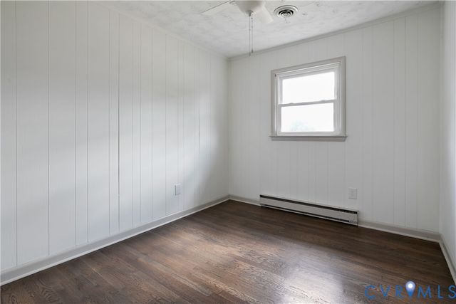 410 Gould Ave, Colonial Heights, VA 23834