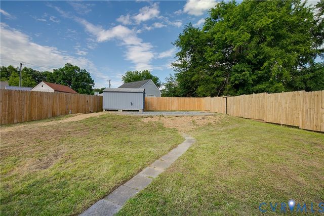 410 Gould Ave, Colonial Heights, VA 23834
