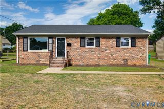 410 Gould Ave, Colonial Heights, VA 23834