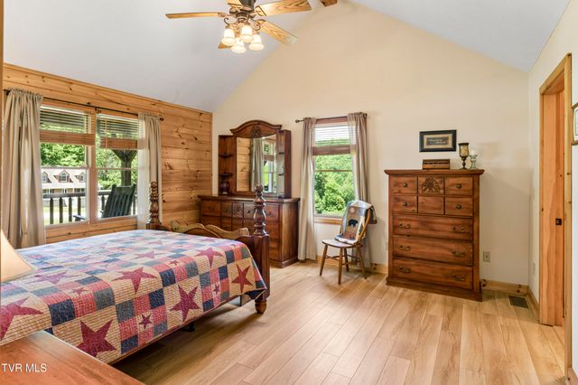 117 Seth Street, Roan Mountain, TN 37687