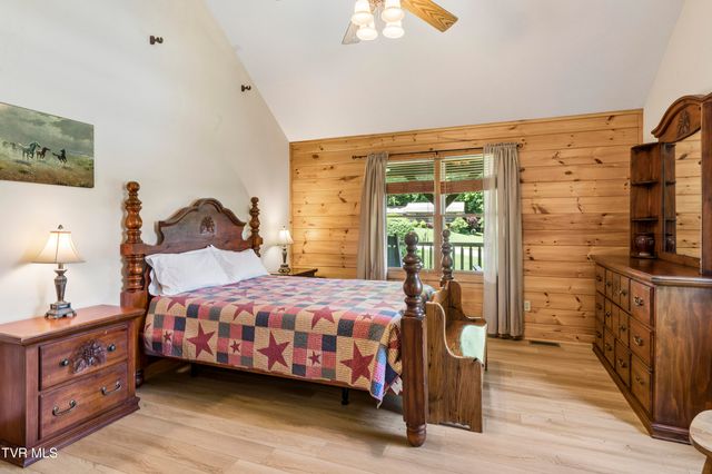 117 Seth Street, Roan Mountain, TN 37687