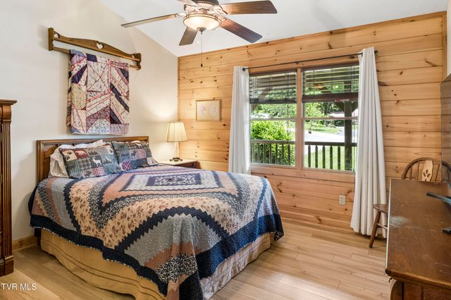 117 Seth Street, Roan Mountain, TN 37687